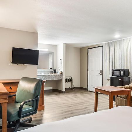 Americas Best Value Inn - Лебанон Екстериор снимка